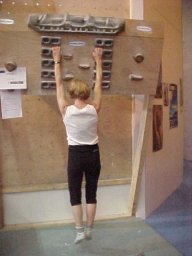 Eliane Bodin en pleine suspension